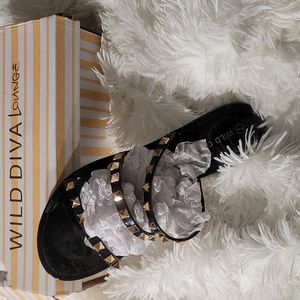 Wild Diva Lounge Sandals